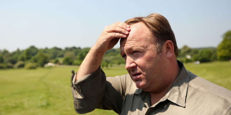 photo of Twitter suspends Alex Jones for urging people to keep “battle rifles” ready image