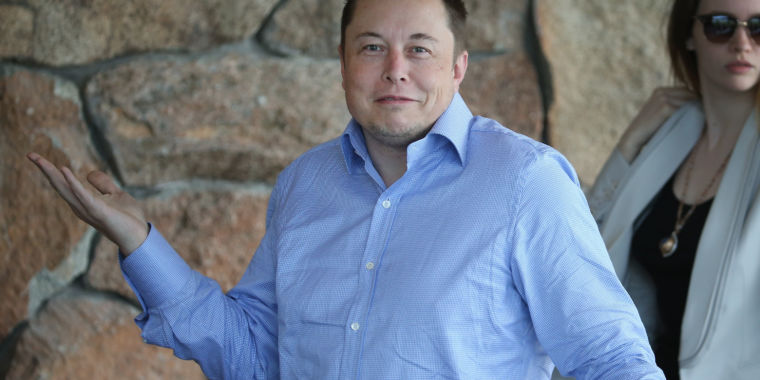 Tesla board is reportedly in the dark about buyout—that’s not normal