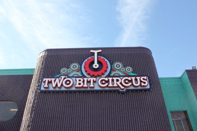 Inside Two Bit Circus Las New Vr And Arcade Amusement Park - 