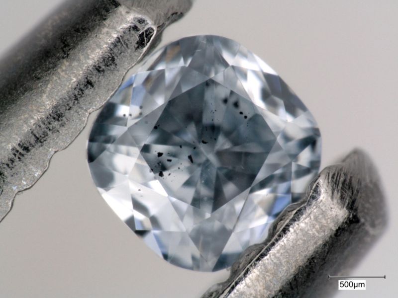 Close-up image of a diamond.