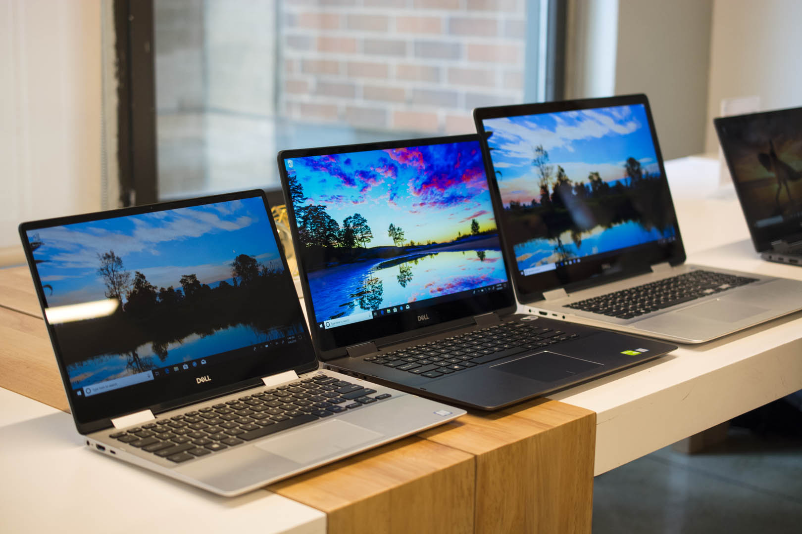 Dell tempts Pixelbook lovers with premium $599 Inspiron Chromebook