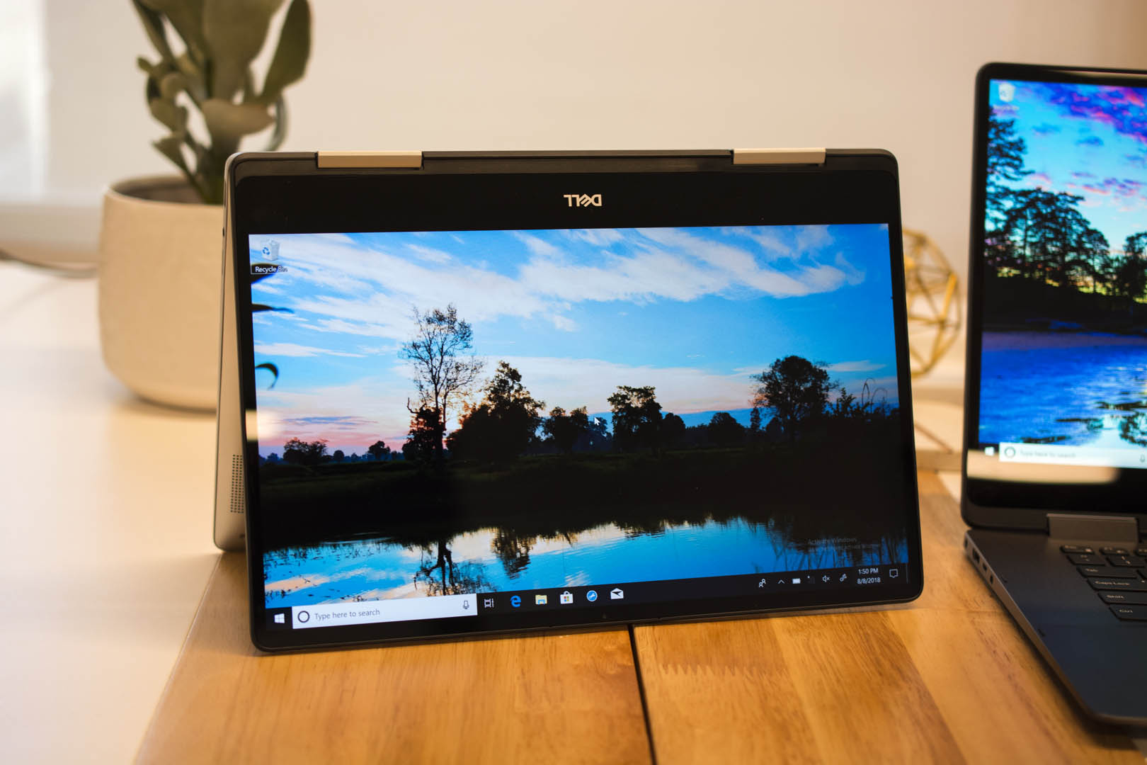 Dell tempts Pixelbook lovers with premium $599 Inspiron Chromebook