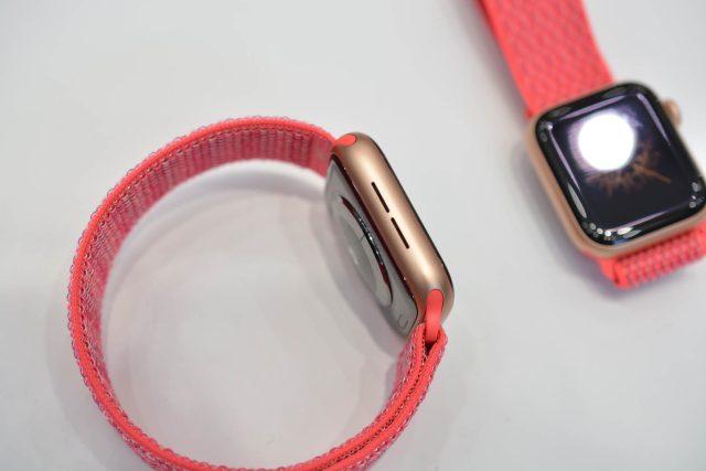 Apple Watch Series 4 hands-on: Sparking envy in current Apple ...