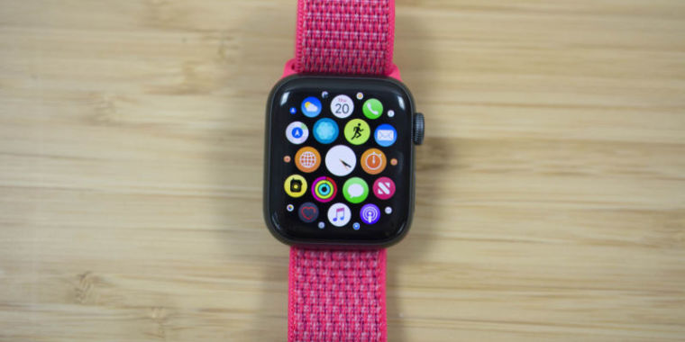 Spotify officially releases first version of its Apple Watch app | Ars