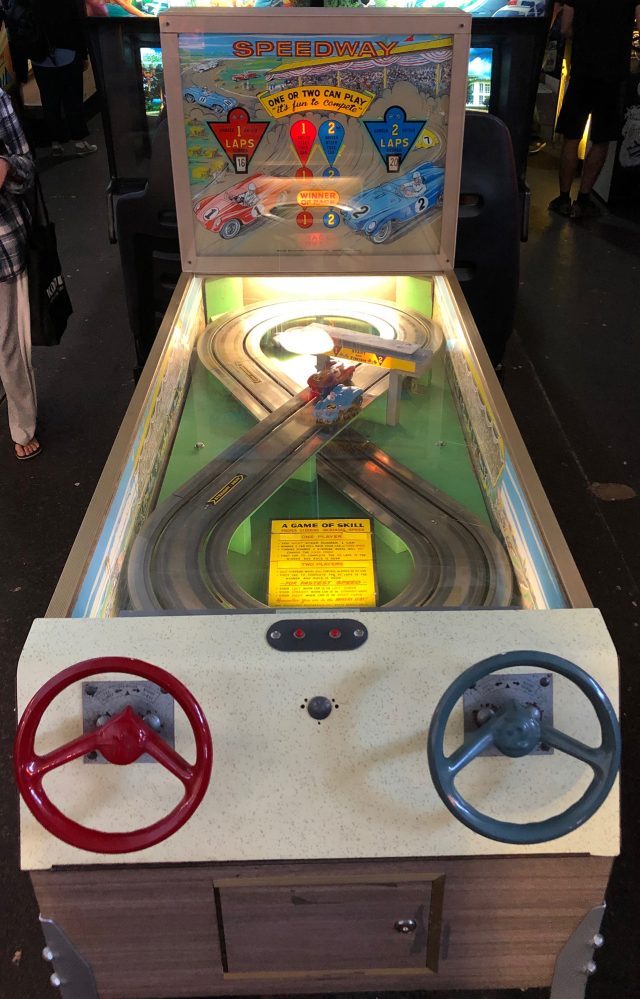 old mechanical arcade games