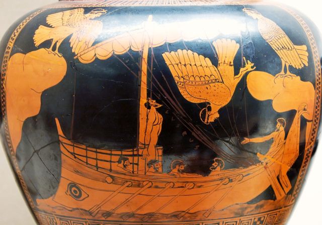 The ship on this vase, painted around 480 BCE, bears a jarring (sorry) resemblance to a shipwreck from the same period.
