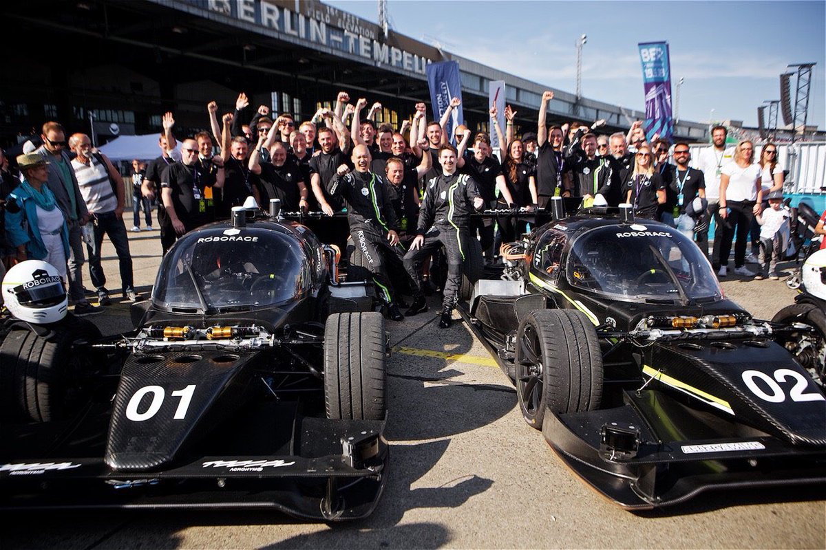 The Roborace's Self-Driving Race Car Is Every Kind of Absurd
