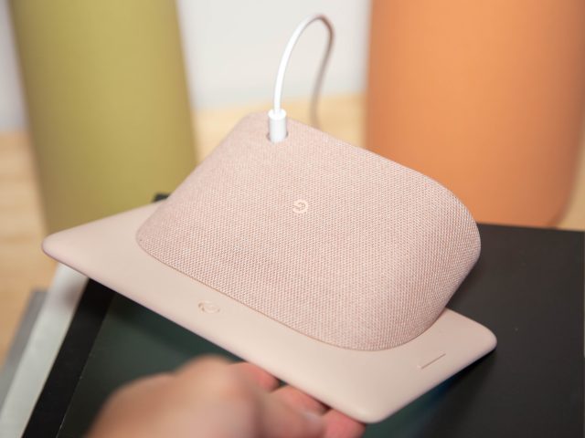 Google home clearance hub color