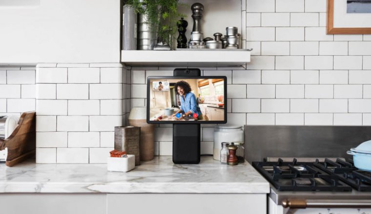 Facebook portal + smart display.