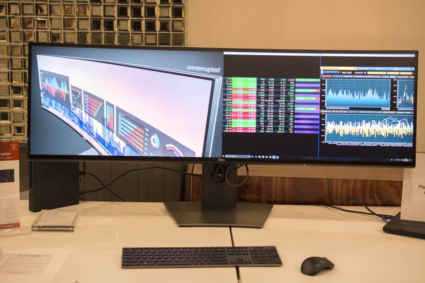 Dell’s newest monitor is a 49-inch, dual QHD, curved behemoth - Ars ...