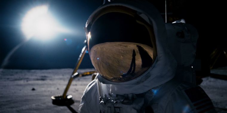 First Man is a first-rate movie about America’s most revered astronaut ...