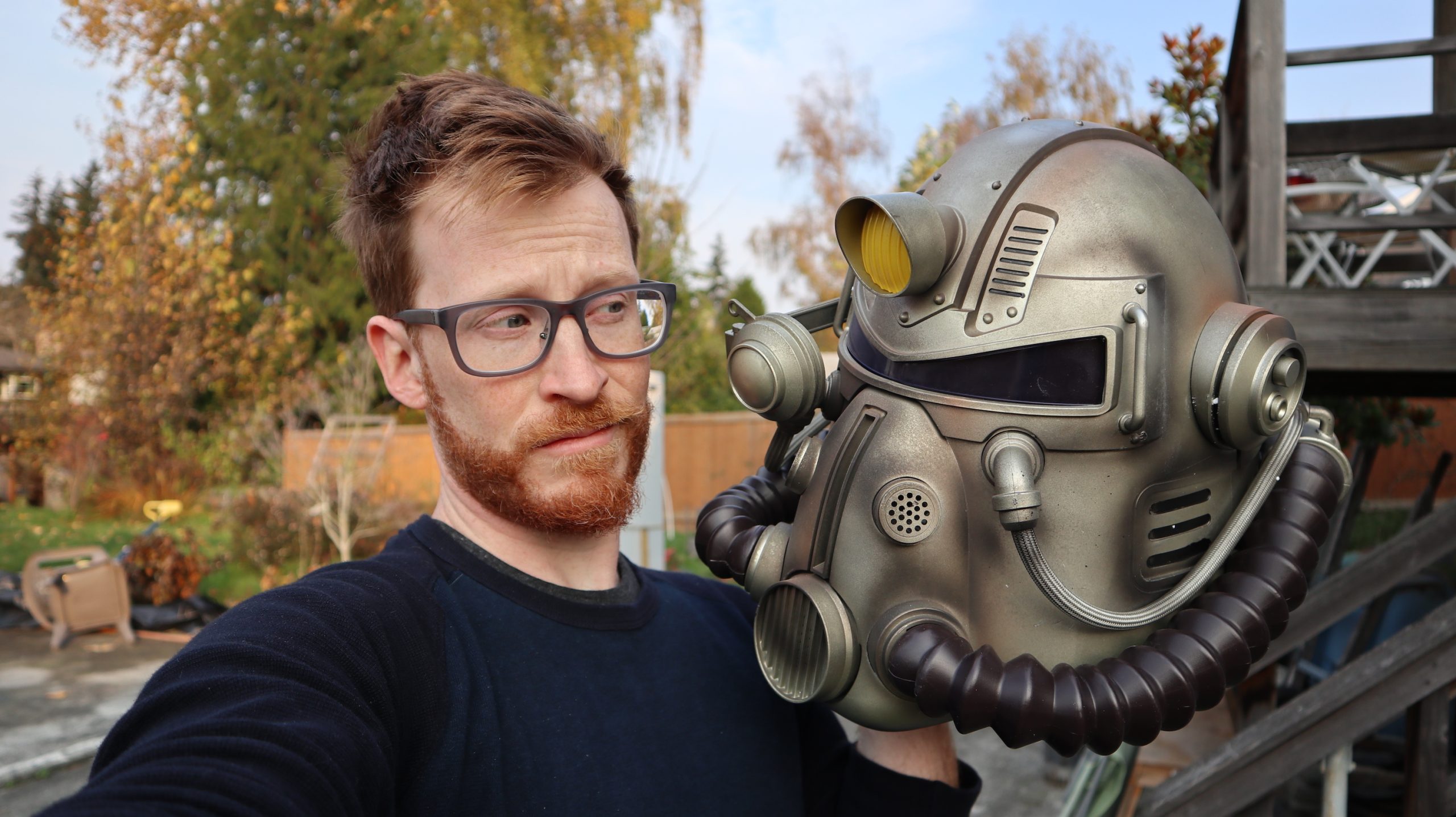 We unbox the $200 “power armor” Fallout 76 version so you don't