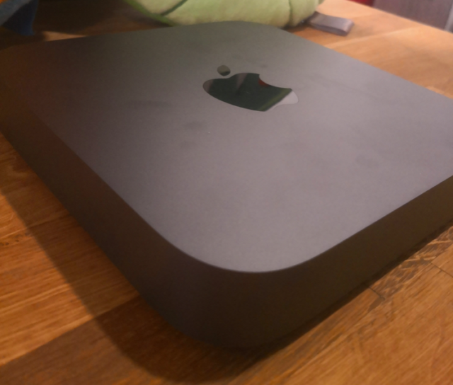 Mac mini review—a testament to Apple's stubbornness | Ars Technica