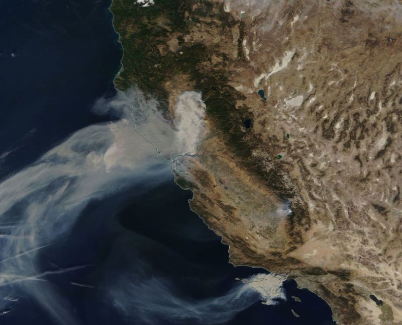 Wildfire smoke blows westward on November 9.