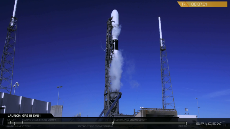 SpaceX held its Falcon 9 launch with 7 minutes, 1 second left in the countdown.