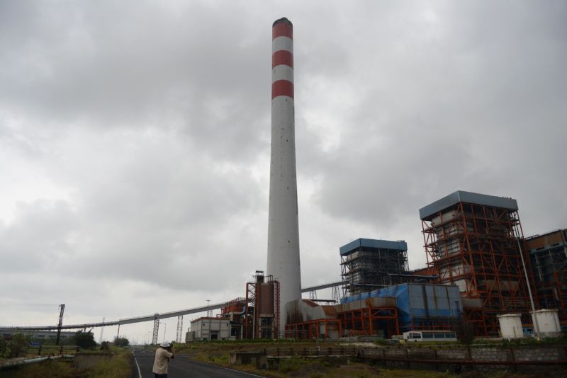 Coal-fired power station in India.