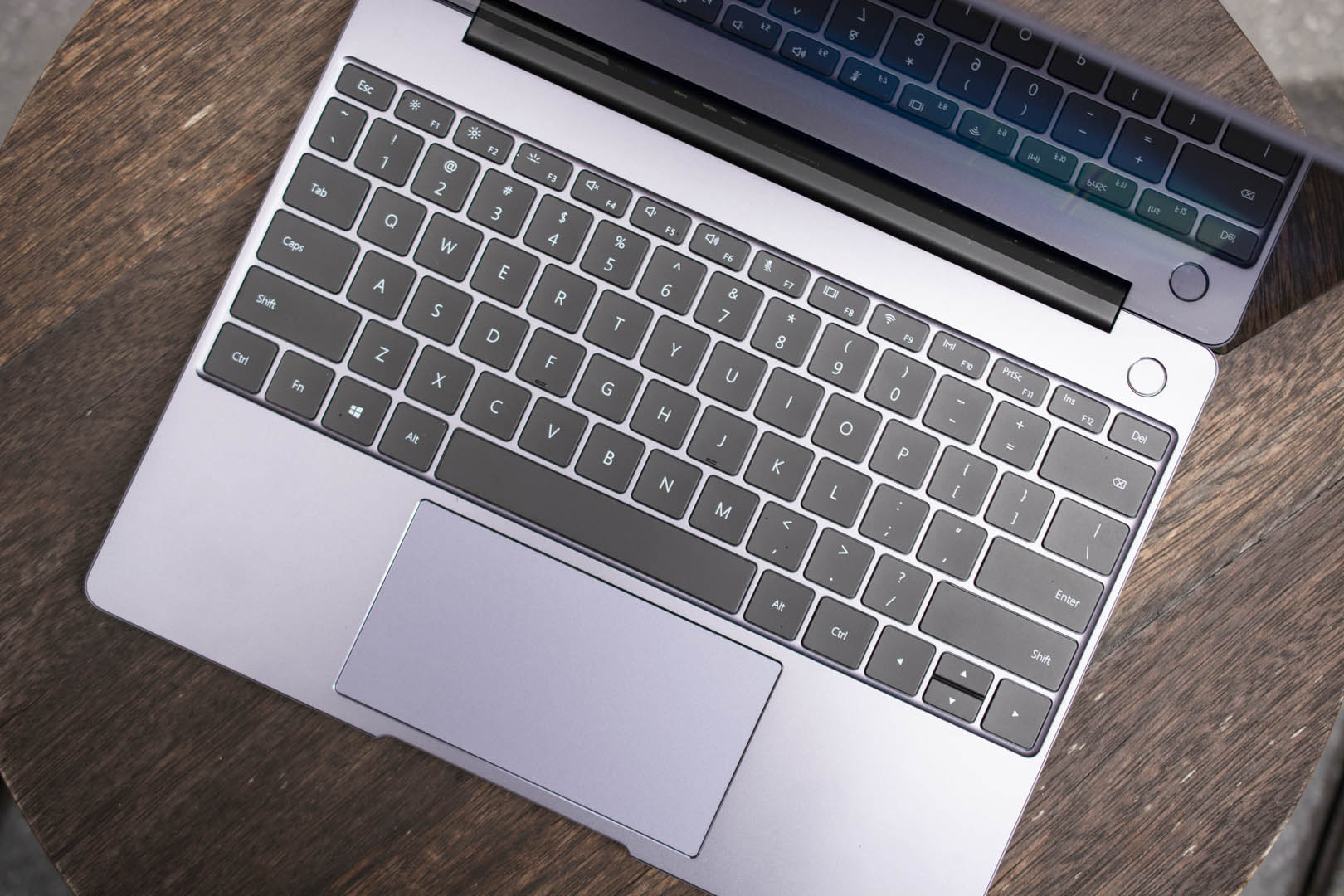 Huawei debuts yet another MacBook-looking laptop: The $999