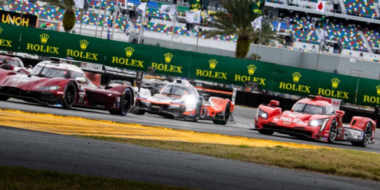 Rain And Red Flags Wreck The Racing At The Rolex 24 At
