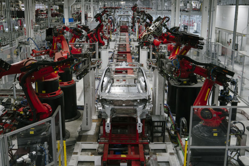 tesla factory 5000 cars a week