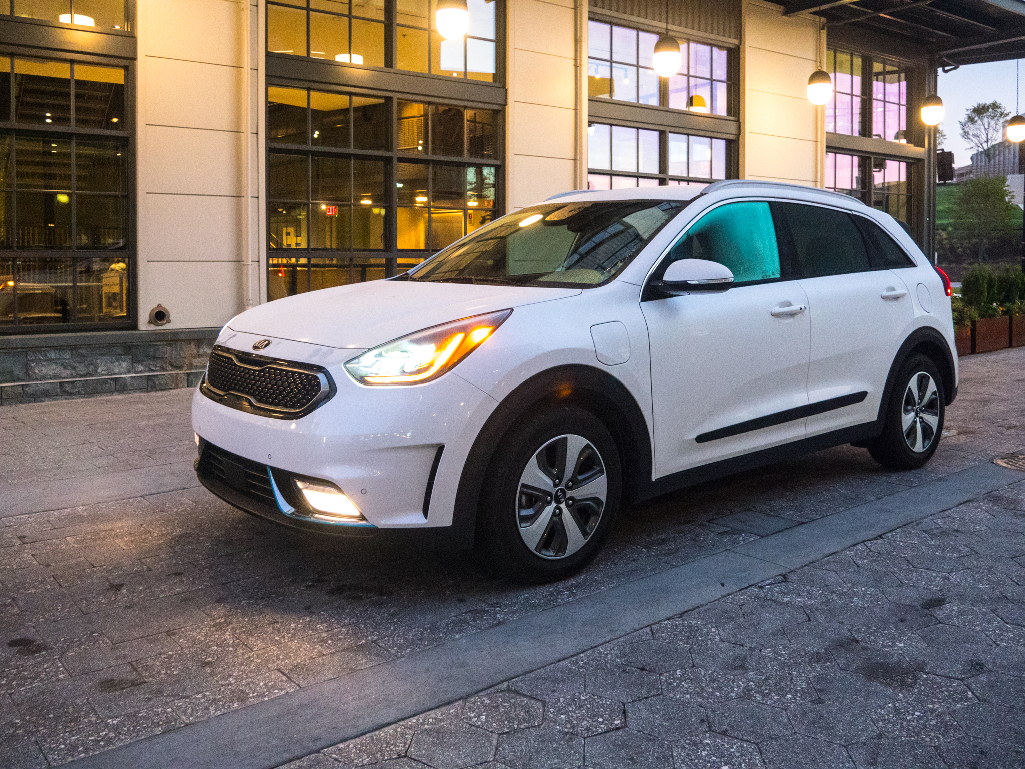 The Kia Niro PHEV is a perfect plug in for urban life Ars Technica
