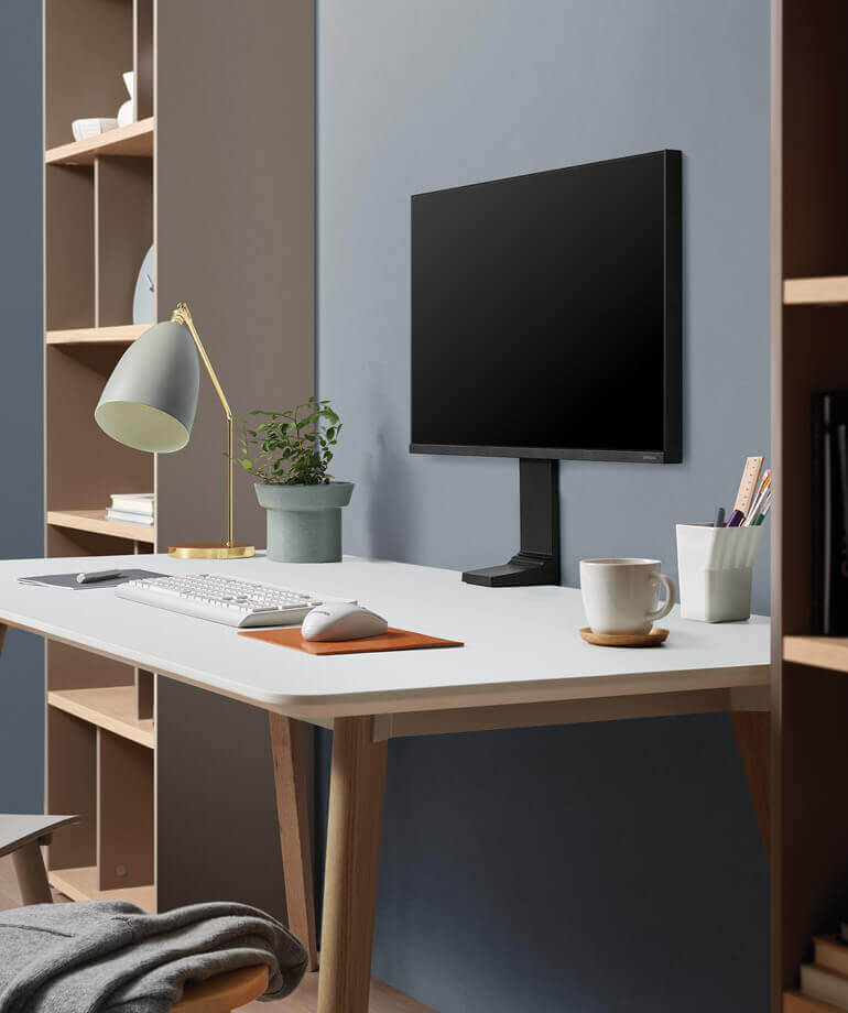 Fully extended Samsung Space Monitor