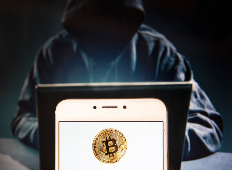 Prosecutors: Two men used SIM swapping to extort cryptocurrency