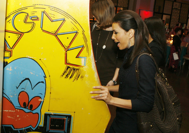 Why arcade Pac-Man players literally grabbed onto the game