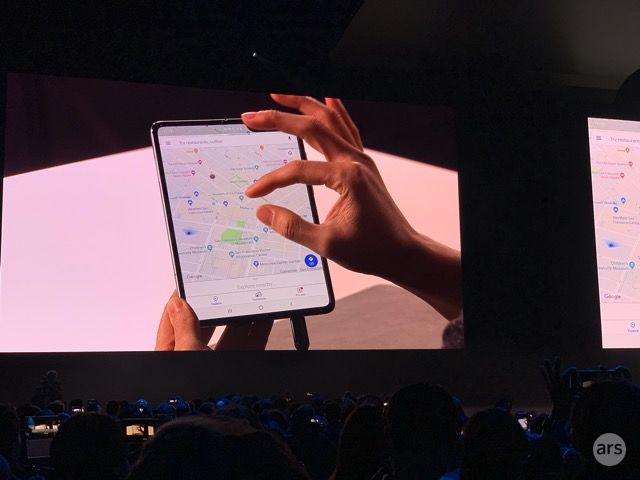 Samsung officially unveils the Infinity Flex foldable display