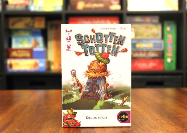  IELLO: Schotten Totten, Strategy Board Game, Easy to Learn,  Claim Enough Stones to Win the Game, For 2 Players, 20 Minute Play Time,  Ages 8 and Up : Video Games
