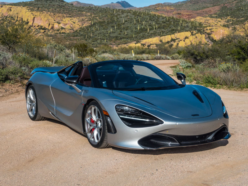 A McLaren 720S Spider