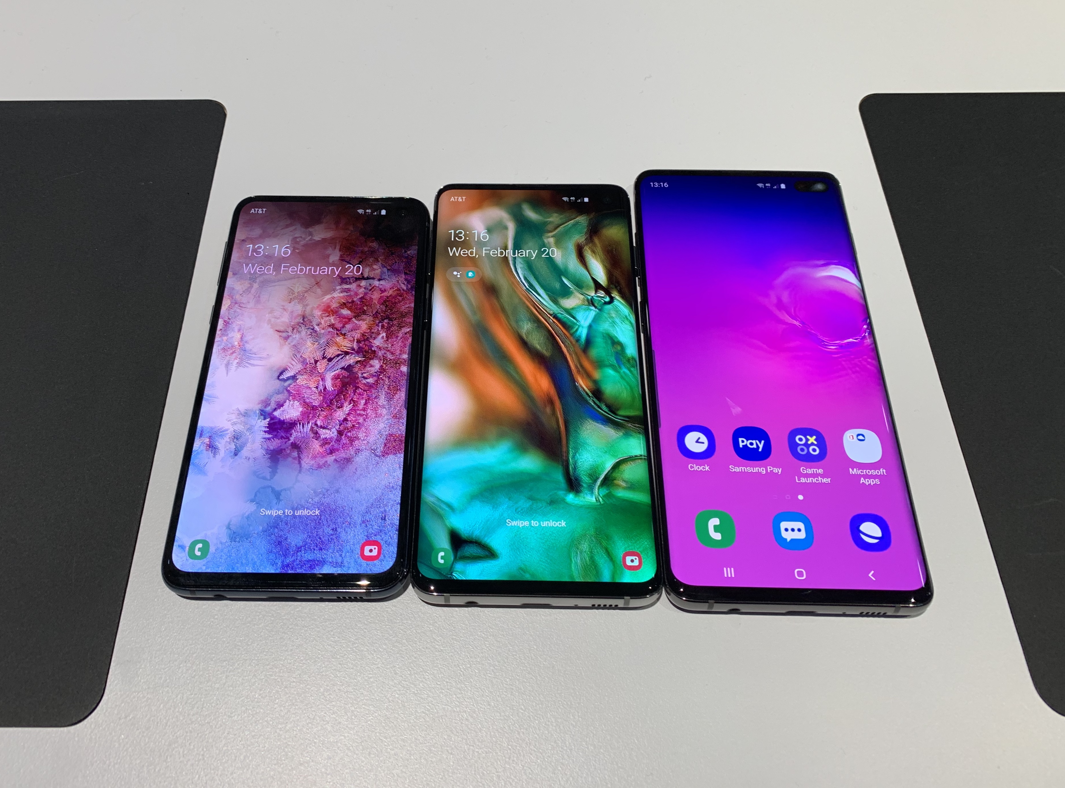 Samsung Galaxy S10 S10 And S10e Hands On Samsung Is Slowly