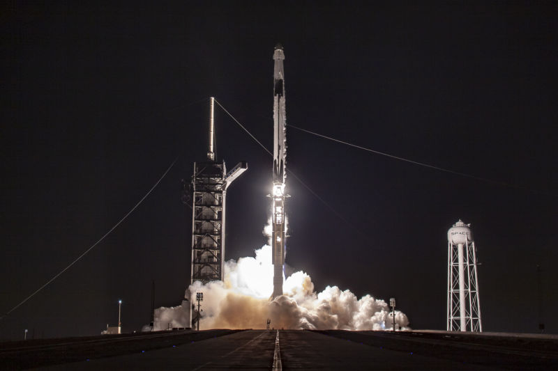 SpaceX Uncrewed Flight Today Will Test Abort System for Crew