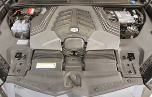 Lamborghini Urus engine