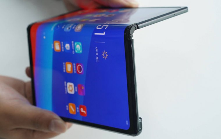 Oppo-foldable-phone-800x600.jpg