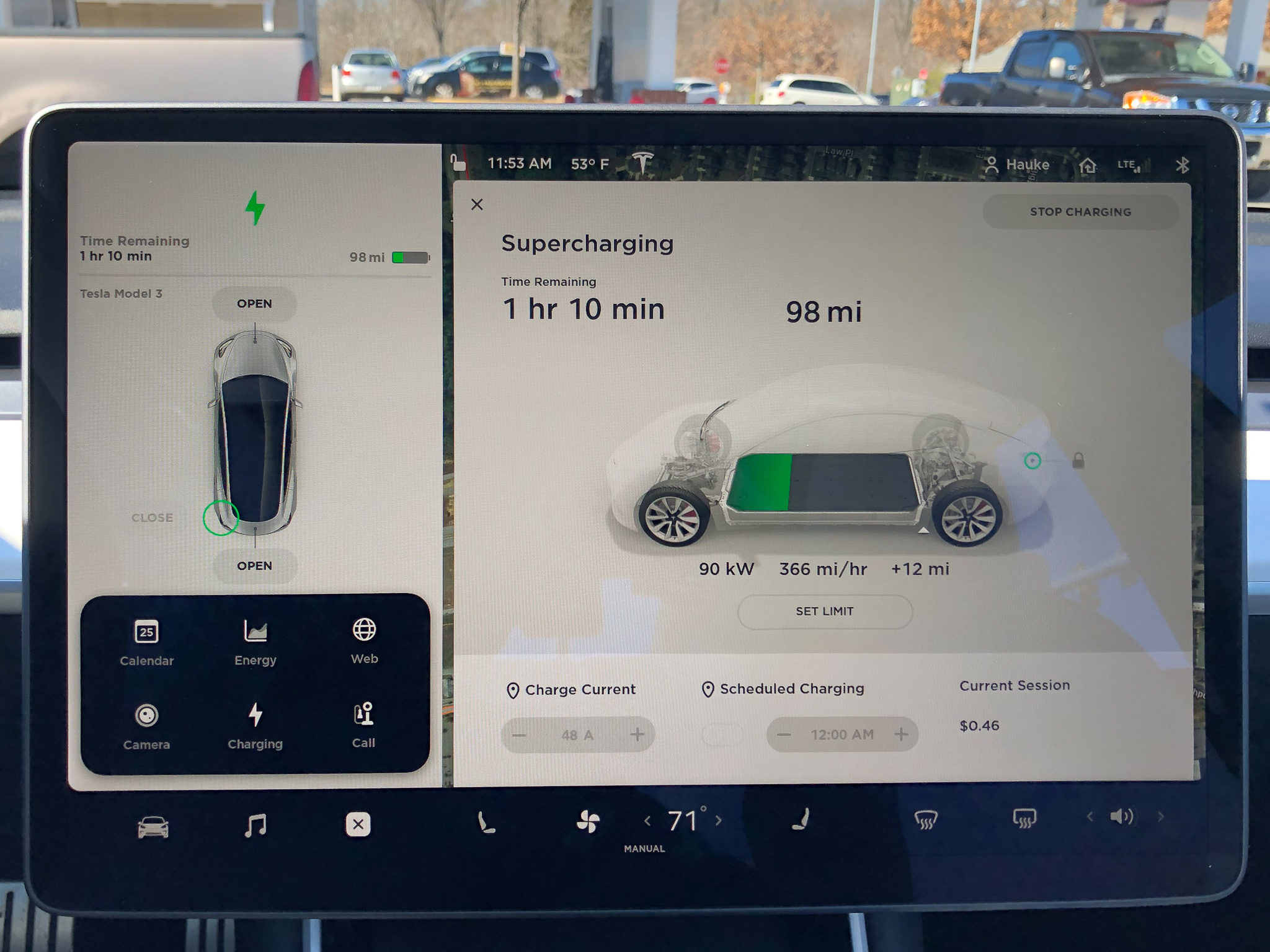 Tesla Model 3 screen