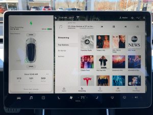 Tesla Model 3 screen