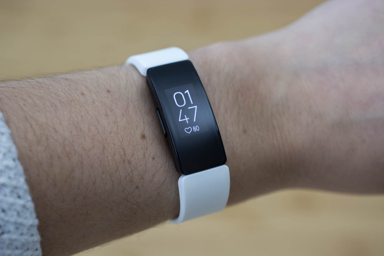 fitbit alta hr review