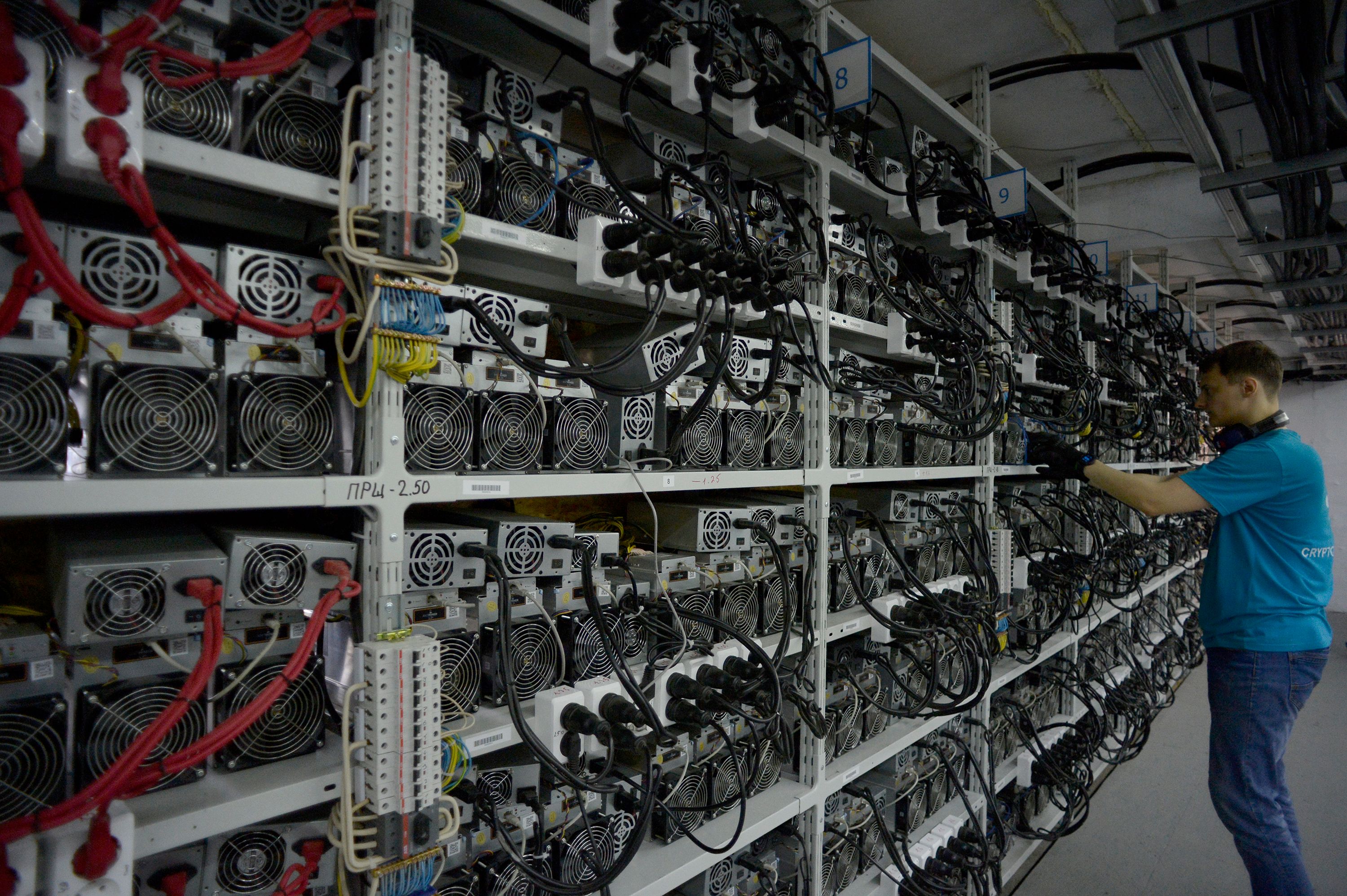 Chinese government proposes ban on bitcoin mining - Ars ...