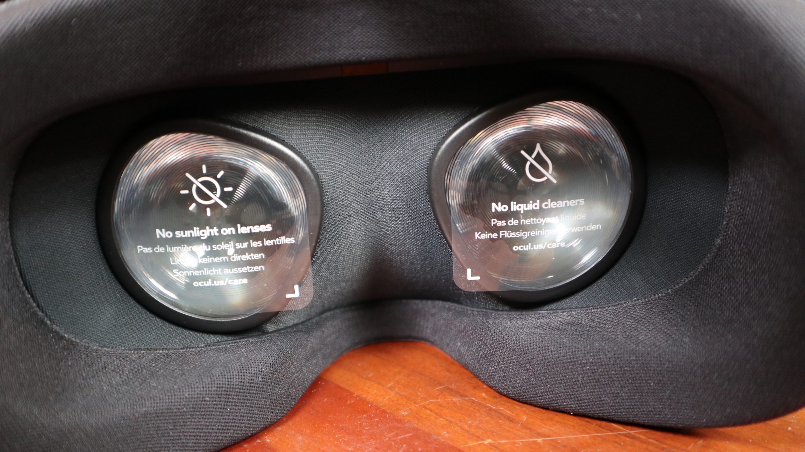 Lens Distance Oculus Oculus Quest review: 2019’s best new gaming system is wireless ...