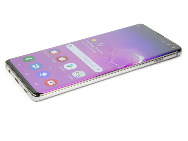 Galaxy S10+: Samsung Galaxy S10+ review: Premium design