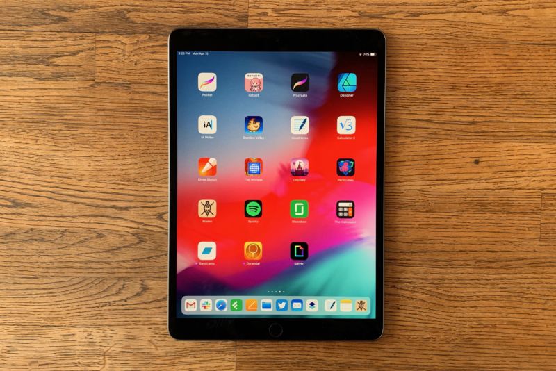 The front of the iPad 2019