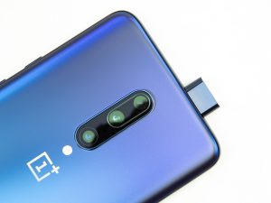 Pictures of the OnePlus 7 Pro.
