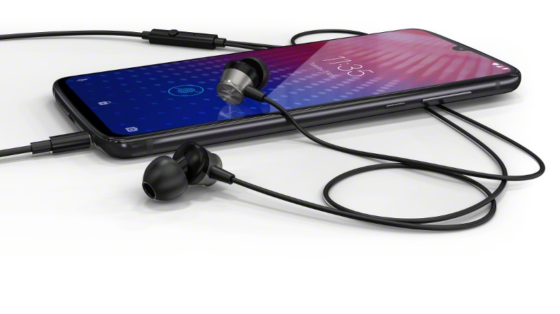 The Moto Z4 launches as a $500 mid-range smartphone with 5G