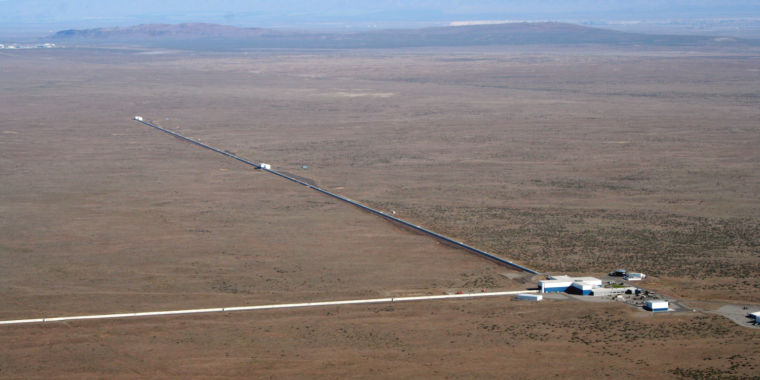 LIGO may have spotted a black hole-neutron star merger | Ars Technica