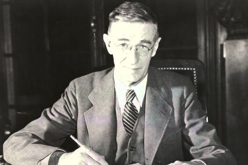 Vannevar Bush seated at his desk, circa 1940-1944. During President Franklin Roosevelt's administration, Bush built a national science policy based on a new structure for innovating quickly and effectively.