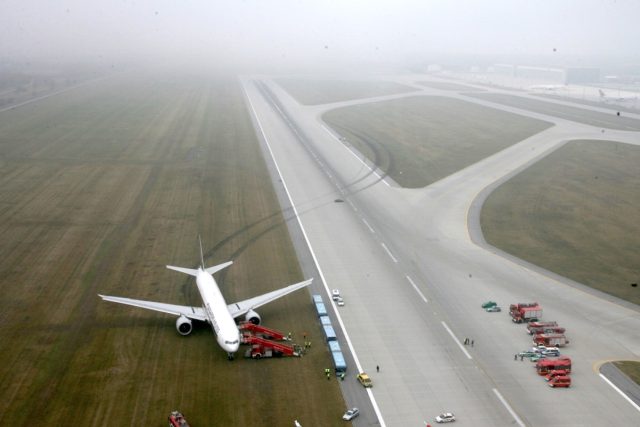 An instrument landing system malfunction caused Singapore Airlines flight SQ327 to slide off the runway shortly after landing in Munich in 2011.