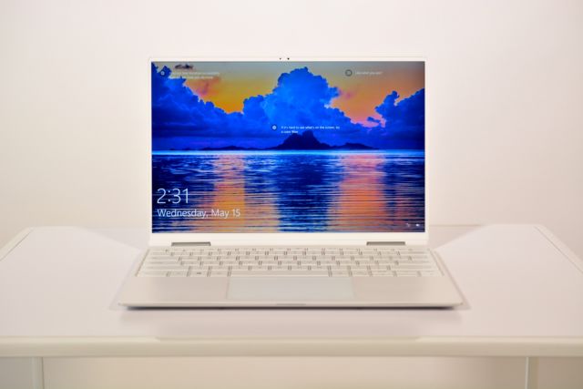 Dell Redesigns Xps 13 2 In 1 Adds Oled Display Panel To Xps 15 Ars Technica