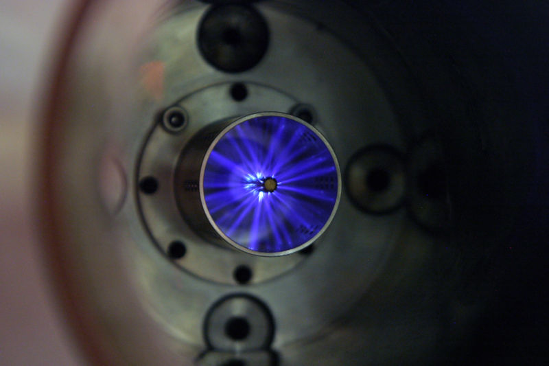 This is the view of the top of a cylinder as the TPS ignition module sends out a plasma pulse.