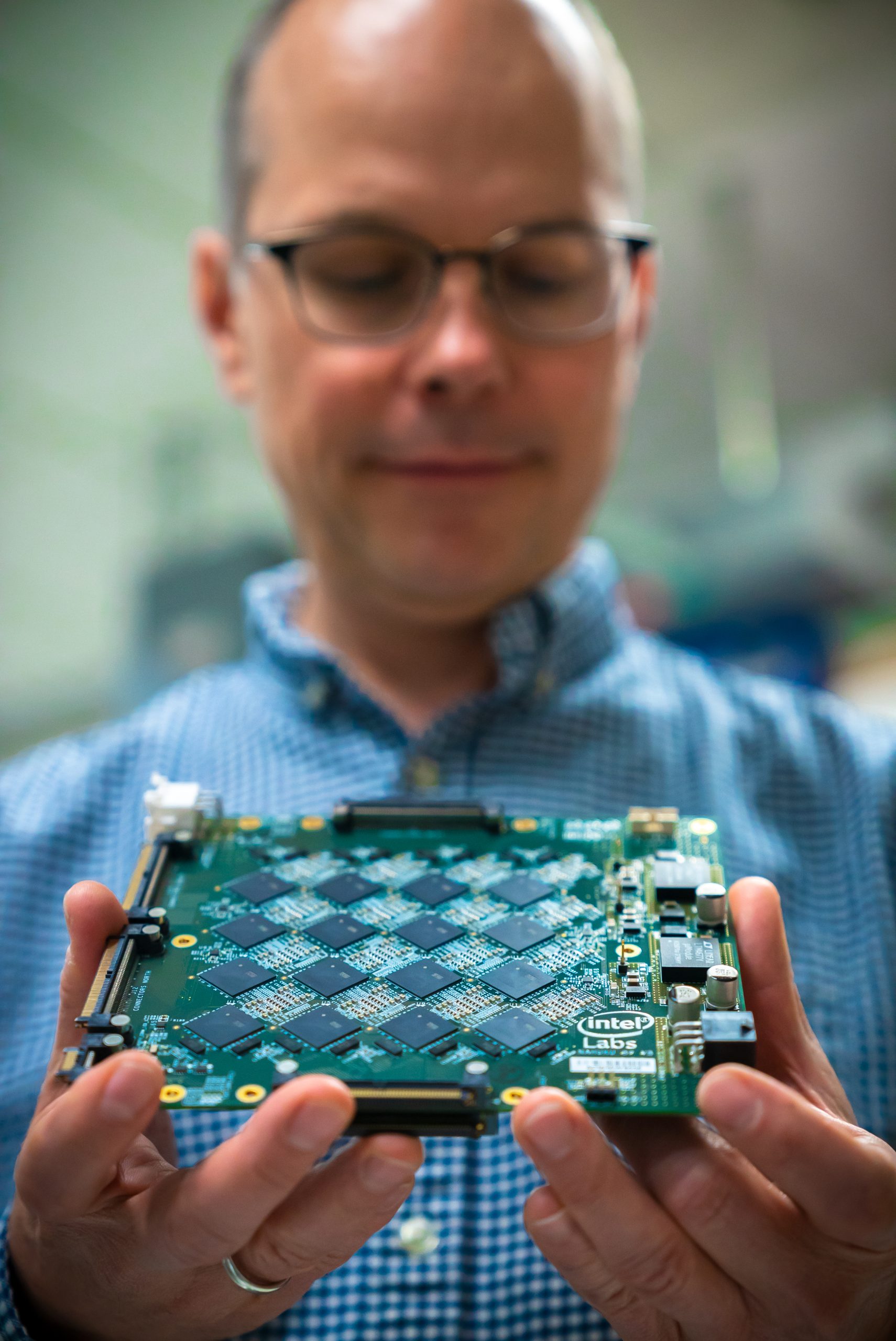 Brains scale better than CPUs. So Intel is building brains - Ars Technica