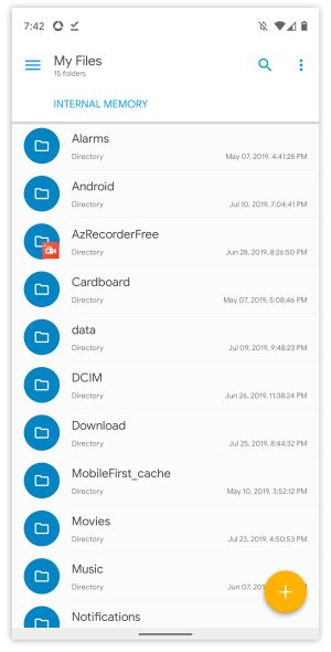 Photos of Solid Explorer, one of the few apps that works with scoped storage.